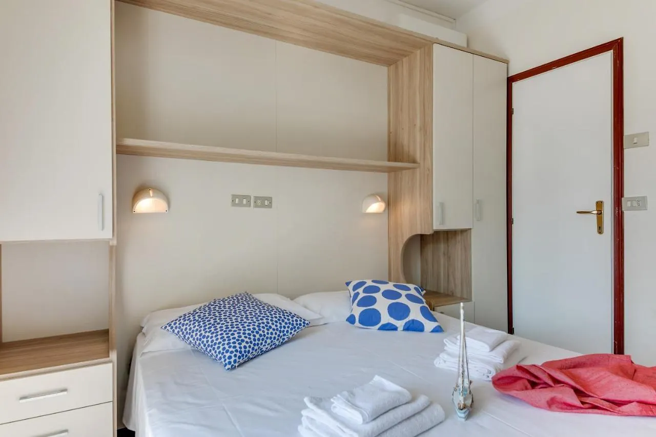 מלון רימיני B&B Villa Madana